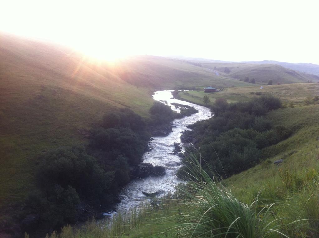 Umzimkulu River Lodge Ундерберг Экстерьер фото