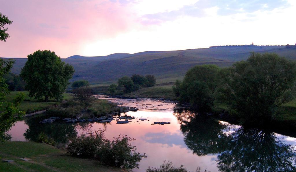 Umzimkulu River Lodge Ундерберг Экстерьер фото